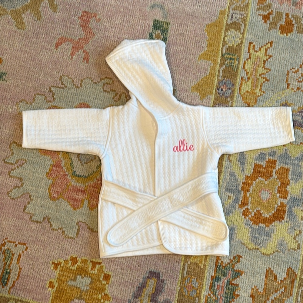 "Allie" monogrammed toddler bath robe (white/cotton), "like new"